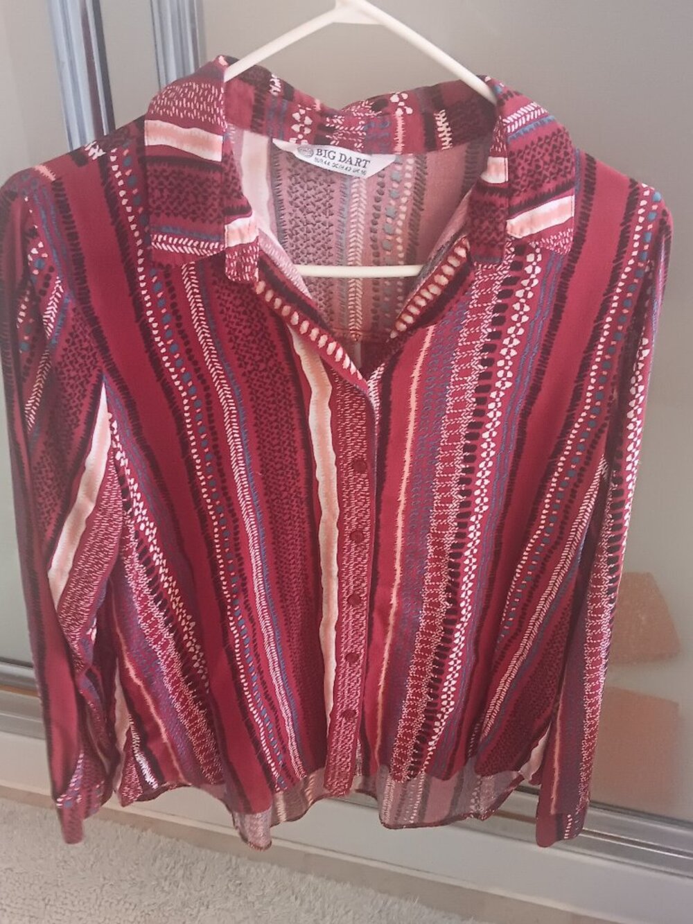 Big Dart Burgundy Multicolored Striped Button Down Blouse Long Sleeve Size 4.4